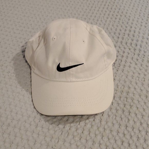 Nike Other - Nike Toddler Swoosh Hat Size 4 to 7 Years